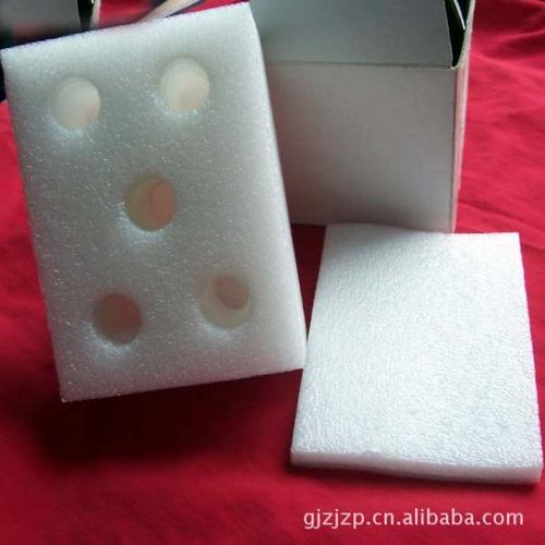 包装 塑料包装材料 epe珍珠棉   加工定制:是材质:优等气泡膜宽度:100