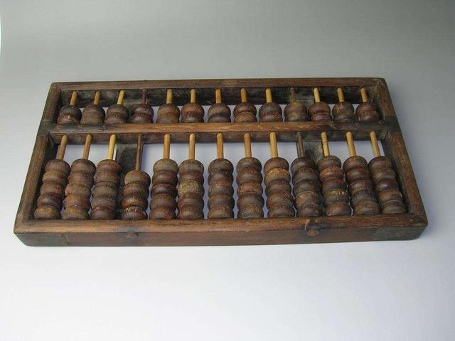 鐵算算盤一肖中特免費資料，揭秘彩票預(yù)測的秘密，揭秘彩票預(yù)測秘密，鐵算算盤一肖中特免費資料揭秘