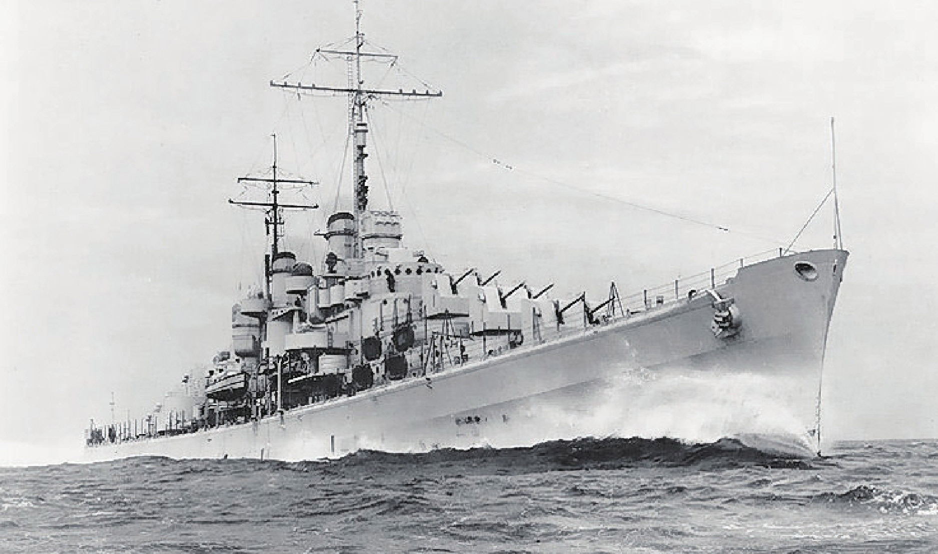 二戰(zhàn)最優(yōu)秀的輕巡洋艦，卓越性能與傳奇故事，二戰(zhàn)最優(yōu)秀的輕巡洋艦，卓越性能鑄就傳奇故事