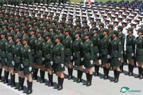 女生怎樣才能當(dāng)兵，女生當(dāng)兵，實(shí)現(xiàn)夢(mèng)想的條件與路徑