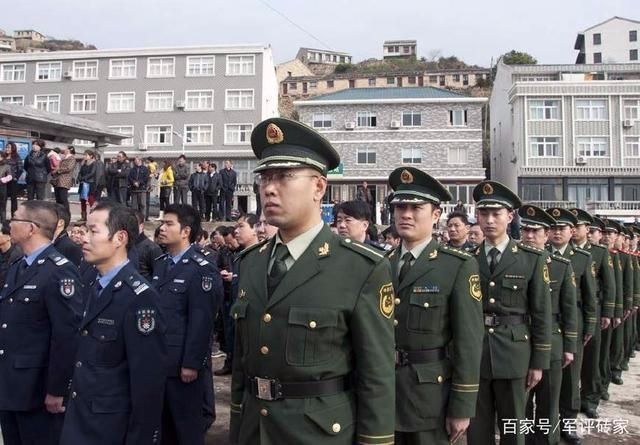 警備區(qū)權(quán)力詳解，究竟權(quán)力大小如何？，警備區(qū)權(quán)力深度解析，權(quán)力范圍與大小揭秘