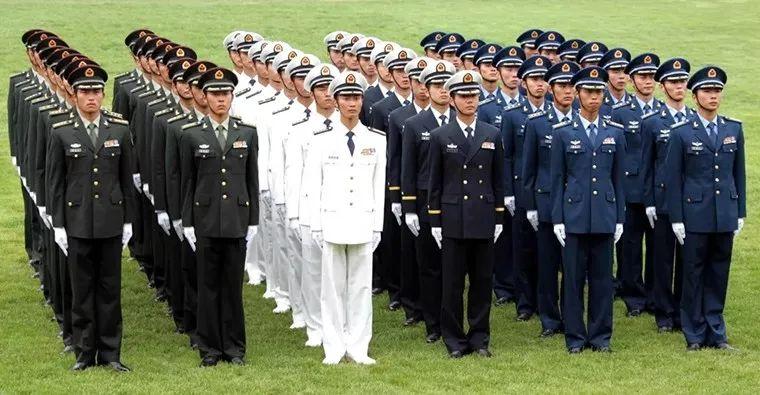 解放軍最新夾克作業(yè)服，設(shè)計特點與優(yōu)勢分析，解放軍最新夾克作業(yè)服設(shè)計特點與優(yōu)勢解析
