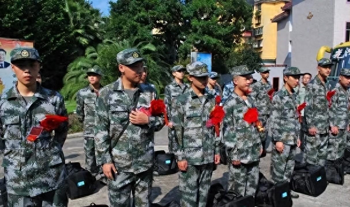 中央軍事委員會(huì)組成人員表及其職責(zé)與重要性，中央軍事委員會(huì)組成人員表、職責(zé)與重要性解析