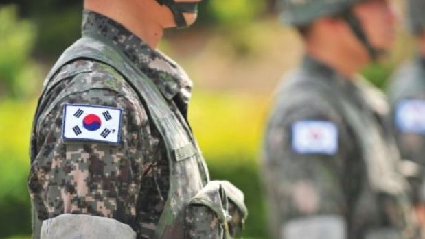 韓國服兵役是否可怕？探究真相與誤解，韓國服兵役真相探究，揭示事實與誤解的真相