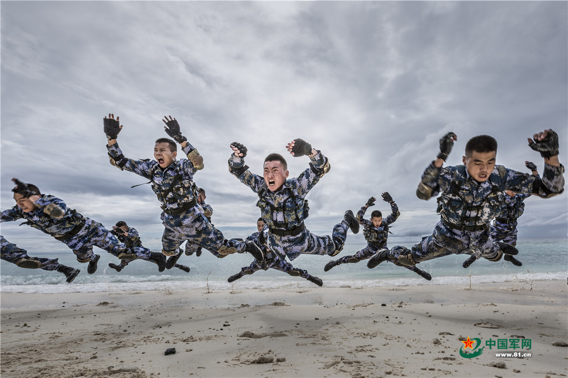 最新軍事圖片高清壁紙，展現(xiàn)現(xiàn)代軍事力量之美，現(xiàn)代軍事力量之美，高清壁紙軍事圖片展示