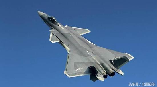 深度解析，F(xiàn)-35戰(zhàn)斗機(jī)與殲-20戰(zhàn)斗機(jī)的對(duì)比研究，F(xiàn)-35與殲-20戰(zhàn)斗機(jī)深度對(duì)比研究分析