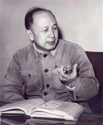 錢(qián)學(xué)森的成就和貢獻(xiàn)，偉大的科學(xué)家的一生，錢(qián)學(xué)森的偉大成就與科學(xué)貢獻(xiàn)，一生獻(xiàn)身于科學(xué)事業(yè)的光輝歷程