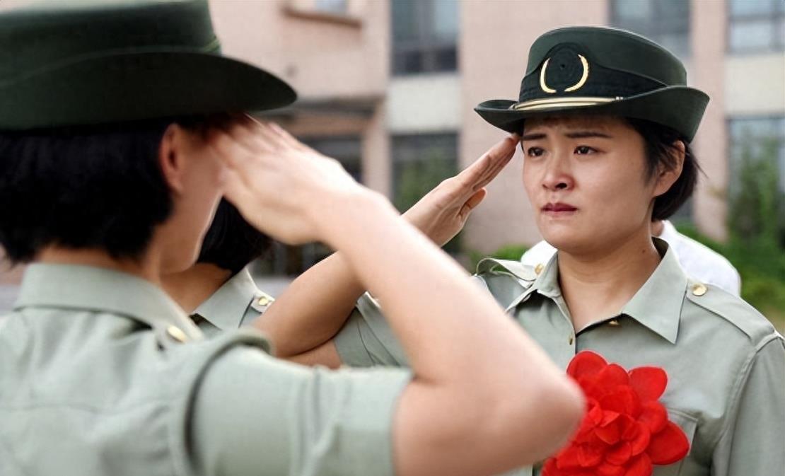 回顧歷史，重溫輝煌，1999年國慶閱兵式，回顧輝煌瞬間，1999年國慶閱兵式盛大回顧