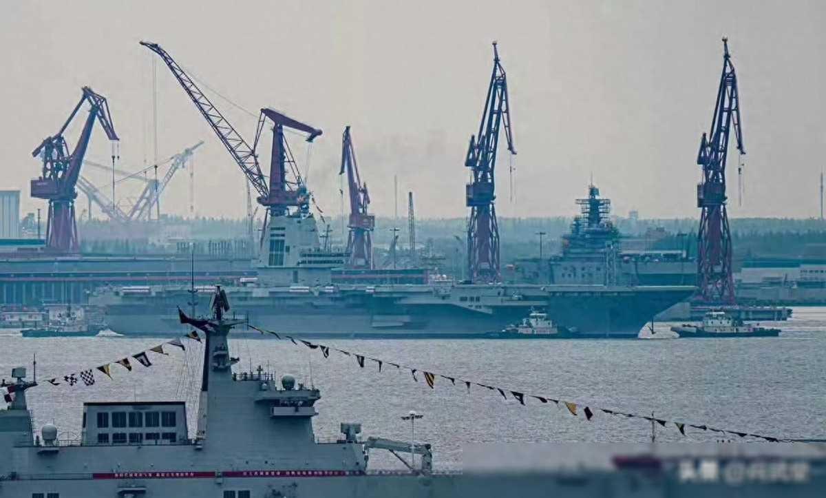 關(guān)于我國(guó)海軍新戰(zhàn)艦076型艦的最新建造消息，我國(guó)海軍新戰(zhàn)艦076型艦建造進(jìn)展揭秘