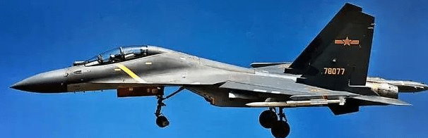 殲11、殲15與殲16，三代戰(zhàn)機身不一樣，展現(xiàn)中國航空工業(yè)的輝煌成就，殲11、殲15與殲16，展現(xiàn)中國航空工業(yè)的輝煌成就，三代戰(zhàn)機身的獨特風(fēng)采