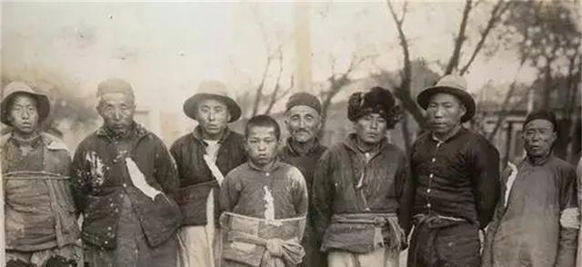 運(yùn)-50大型戰(zhàn)略運(yùn)輸機(jī)的優(yōu)勢(shì)與挑戰(zhàn)，探索航空運(yùn)輸?shù)奈磥?，運(yùn)-50大型戰(zhàn)略運(yùn)輸機(jī)的優(yōu)勢(shì)與挑戰(zhàn)，航空運(yùn)輸未來探索之路