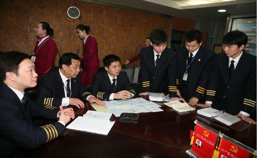 利比亞撤僑事件簡介，利比亞撤僑事件概述