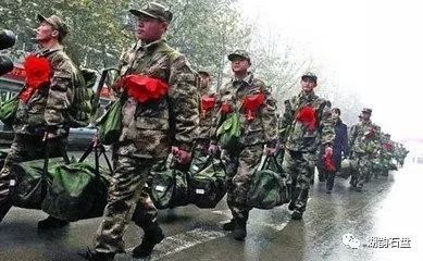 大學生當兵最新政策，機遇與挑戰(zhàn)并存，大學生當兵最新政策，機遇與挑戰(zhàn)的并存之路