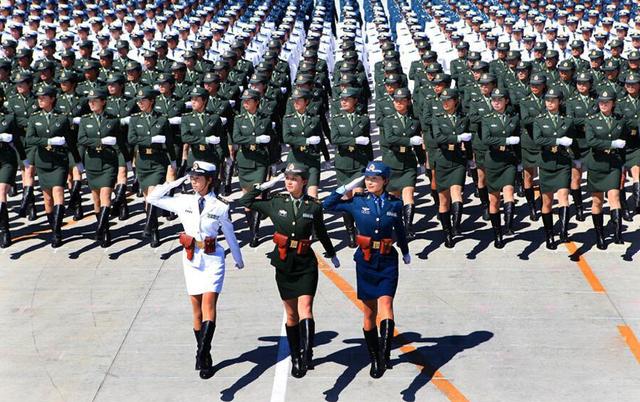 中國女兵儀仗隊，榮耀與力量的象征，中國女兵儀仗隊，榮耀與力量的璀璨象征