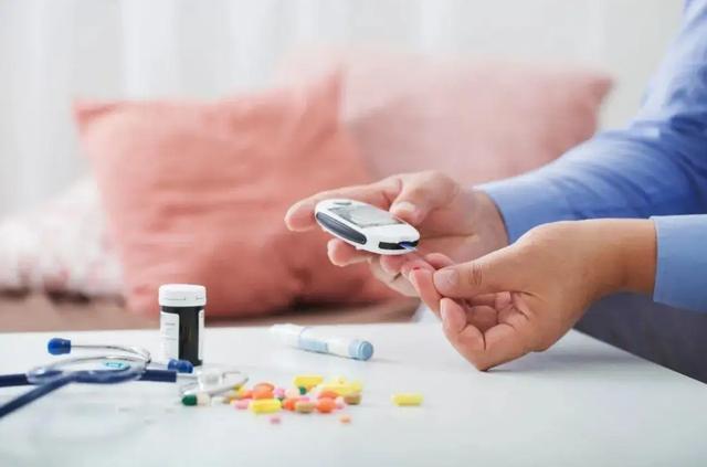 藥物治療與胰島素注射比較(或藥物治療和胰島素注射的優(yōu)劣)