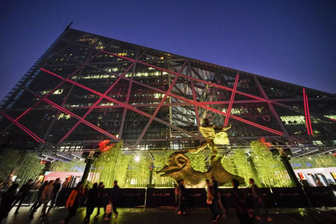 芳草地一碼一肖最準確的預測與解析，芳草地一碼一肖精準預測與深度解析