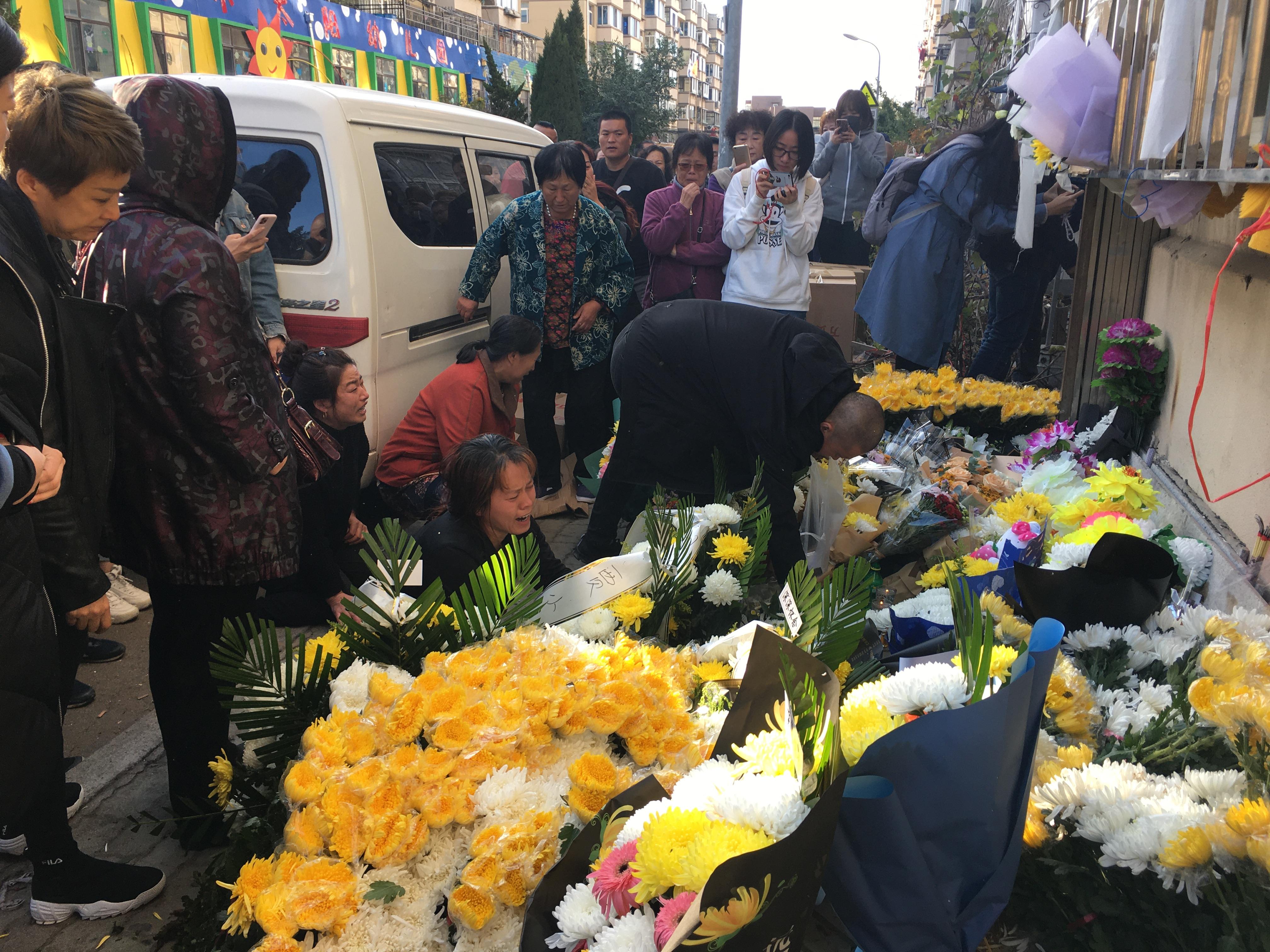 殲-10女飛行員英勇犧牲，永恒致敬她的遺志，殲-10女飛行員英勇犧牲，永恒致敬，傳承英雄遺志