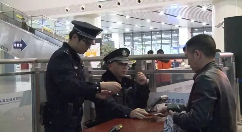 購(gòu)買(mǎi)火車(chē)票，全面指南與實(shí)用技巧，購(gòu)買(mǎi)火車(chē)票，全面指南與實(shí)用技巧解析