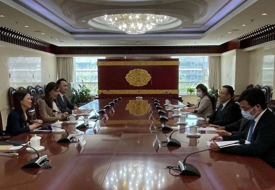 探索未來，2025新澳門正版免費資本車展望，2025新澳門資本車展望，探索未來發(fā)展趨勢