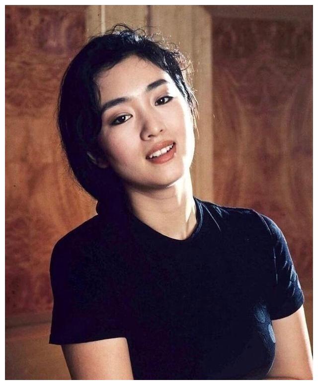 鞏俐年輕時候有多美——時光倒流，重溫女神青春風采，鞏俐年輕時的絕美風采，時光倒流，重溫女神青春魅力