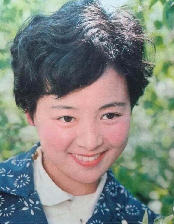 張瑜個人資料簡介簡歷，張瑜個人資料簡介及簡歷概述