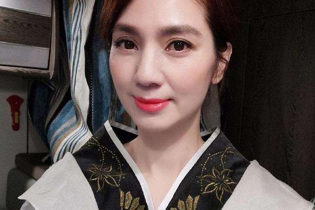 張丹峰老婆，揭秘背后的故事與獨(dú)特魅力，張丹峰老婆，背后的故事與獨(dú)特魅力揭秘