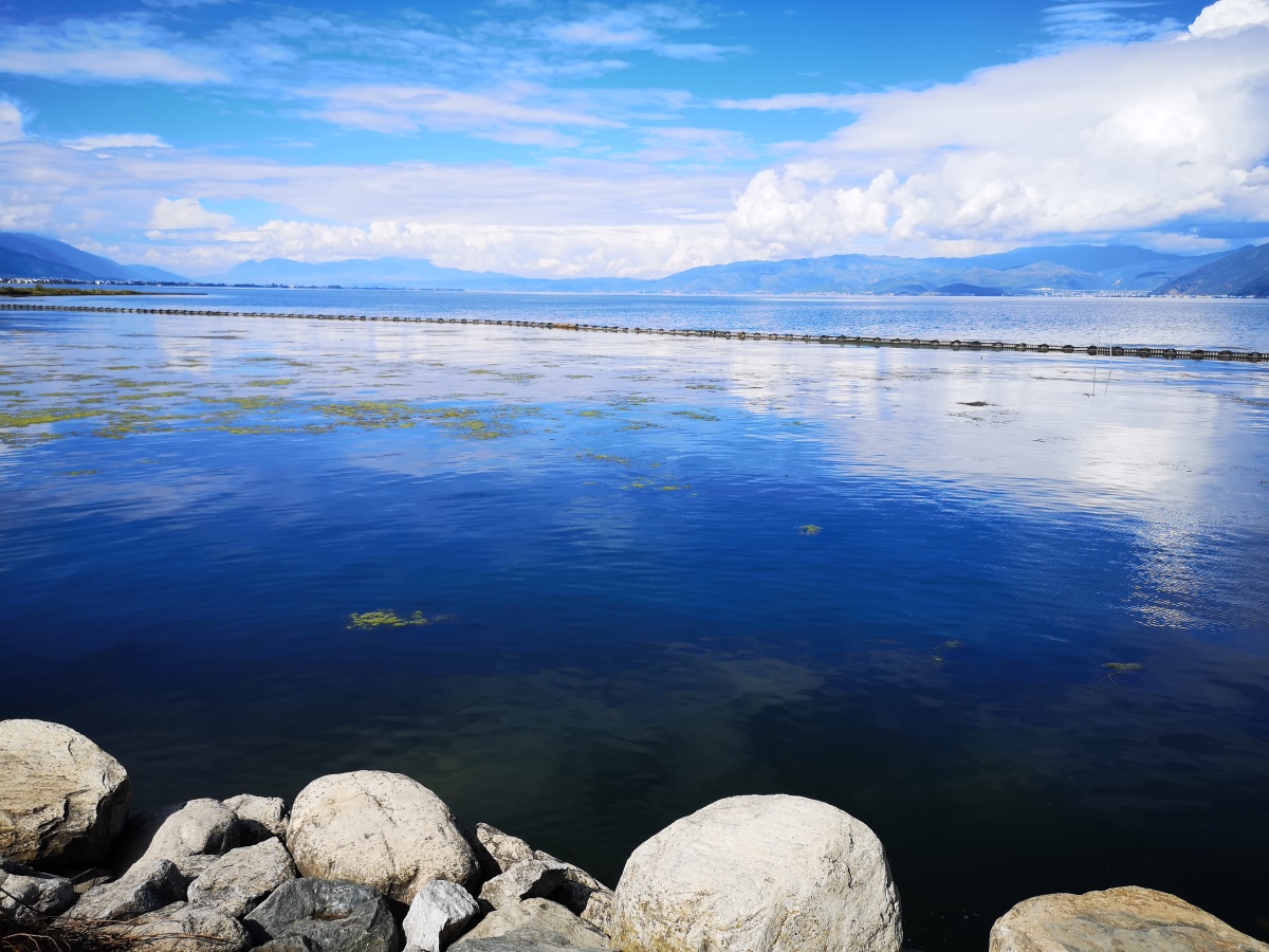 云南大理洱海，自然之美與人文的交融，云南大理洱海，自然與人文的和諧交融之美