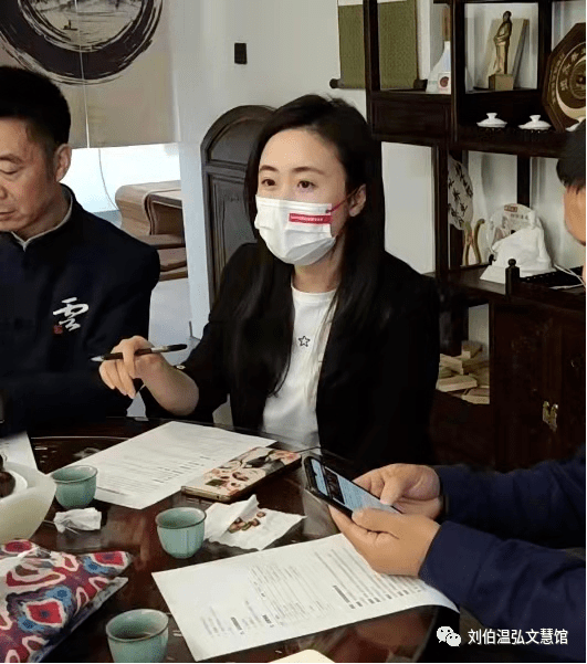 揭秘劉伯溫選一肖期期準(zhǔn)富婆背后的秘密，劉伯溫背后的秘密，富婆追捧背后的真相揭秘